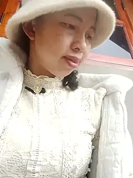 Snapshot of TRIEUTRIEU20 chatting on 01-17-26, 02:38 TRIEUTRIEU20 online show from 01-17-26, 02:38