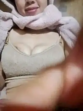 Snapshot of TRIEUTRIEU20 chatting on 02-12-26, 11:00 TRIEUTRIEU20 online show from 02-12-26, 11:00