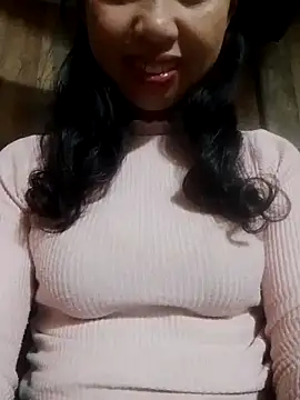 Snapshot of TRIEUTRIEU20 chatting on 02-16-26, 01:57 TRIEUTRIEU20 online show from 02-16-26, 01:57