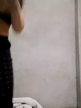 Snapshot of TRIEUTRIEU20 chatting on 02-25-26, 08:57 TRIEUTRIEU20 online show from 02-25-26, 08:57