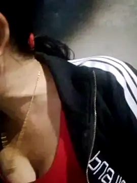 Snapshot of TRIEUTRIEU20 chatting on 03-11-26, 03:01 TRIEUTRIEU20 online show from 03-11-26, 03:01