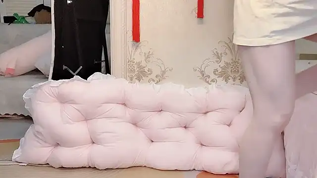 Snapshot of anna-888- chatting on 03-26-26, 02:22 anna-888- online show from 03-26-26, 02:22