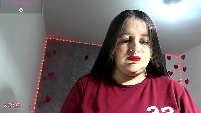 Snapshot of harper1brown chatting on 07-26-26, 02:13 harper1brown online show from 07-26-26, 02:13