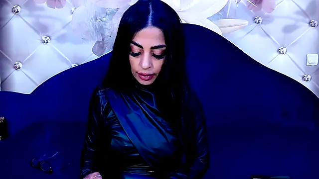 NoirKaylah online show from 11-06-25, 08:43