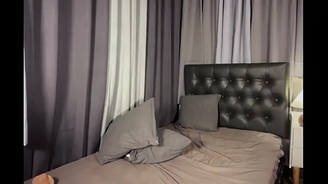 Candicemeow online show from 06-02-26, 10:17
