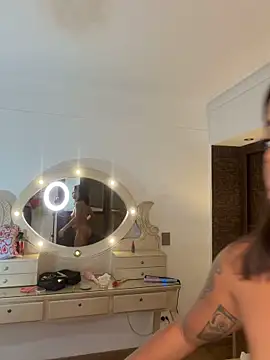 loana vegas online show from 04-28-26, 03:17