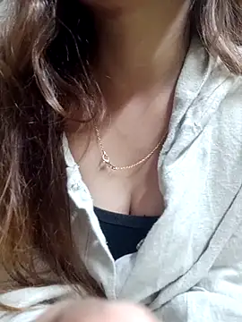 Snapshot of Sujatab250 chatting on 11-13-25, 07:24 Sujatab250 online show from 11-13-25, 07:24