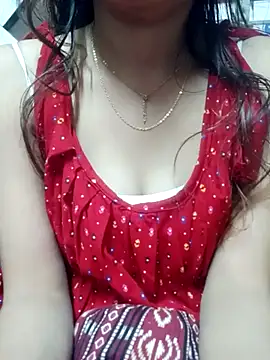 Snapshot of Sujatab250 chatting on 01-10-26, 07:32 Sujatab250 online show from 01-10-26, 07:32