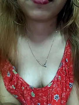 Snapshot of Sujatab250 chatting on 02-27-26, 06:35 Sujatab250 online show from 02-27-26, 06:35