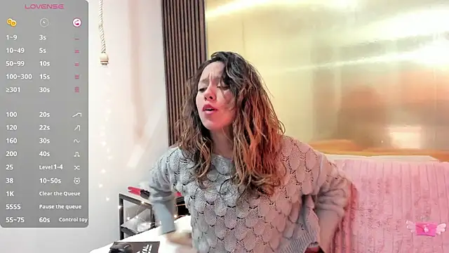 LunaaMorena online show from 11-25-25, 01:22