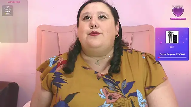 Snapshot of marianabbw30 chatting on 11-21-25, 05:17 marianabbw30 online show from 11-21-25, 05:17