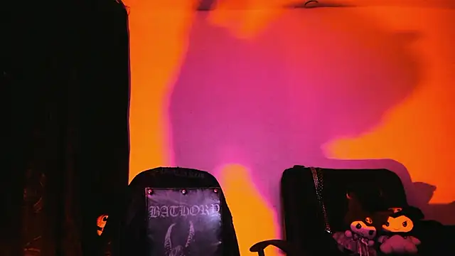 Yueeclipsa online show from 02-15-26, 04:09