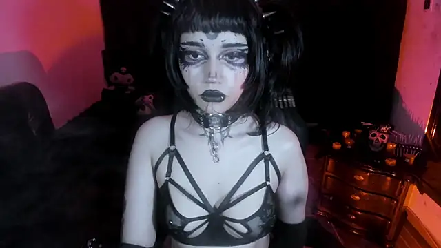 Yueeclipsa online show from 04-30-26, 04:41