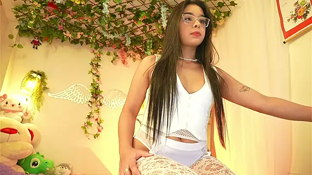 Snapshot of ISA_NIXON chatting on 01-17-26, 08:56 ISA NIXON online show from 01-17-26, 08:56