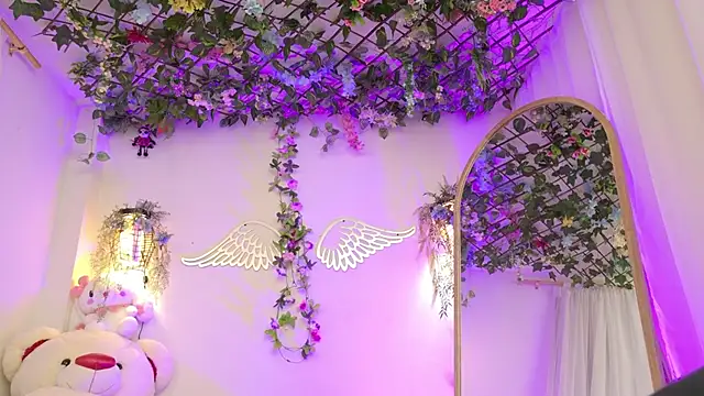 Snapshot of ISA_NIXON chatting on 03-10-26, 11:21 ISA NIXON online show from 03-10-26, 11:21