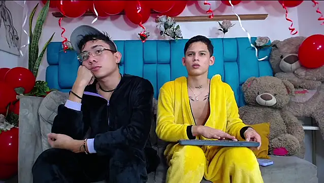 Snapshot of Hot_Boys_Latinos_X chatting on 02-13-26, 11:12 Hot Boys Latinos X online show from 02-13-26, 11:12