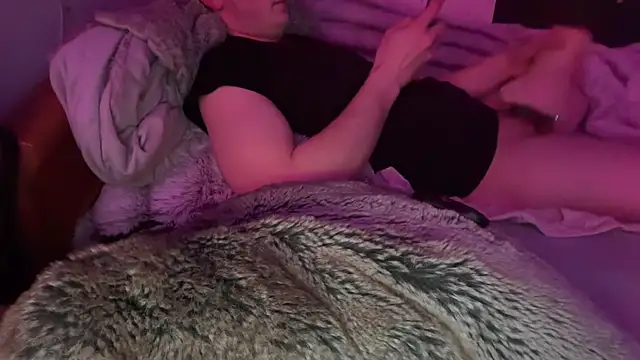 Snapshot of Seanicle chatting on 03-06-26, 04:09 Seanicle online show from 03-06-26, 04:09