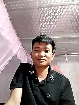 Wet x online show from 10-31-25, 02:07