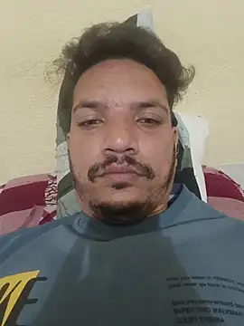 Snapshot of indoregigolo chatting on 12-22-25, 05:48 indoregigolo online show from 12-22-25, 05:48