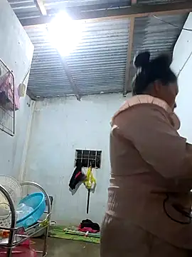 Birlin mai online show from 10-25-25, 02:46