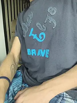 Snapshot of findomhot chatting on 11-22-25, 12:04 findomhot online show from 11-22-25, 12:04