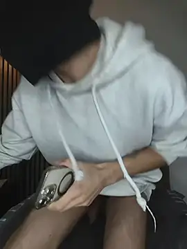 Snapshot of findomhot chatting on 12-05-25, 08:16 findomhot online show from 12-05-25, 08:16