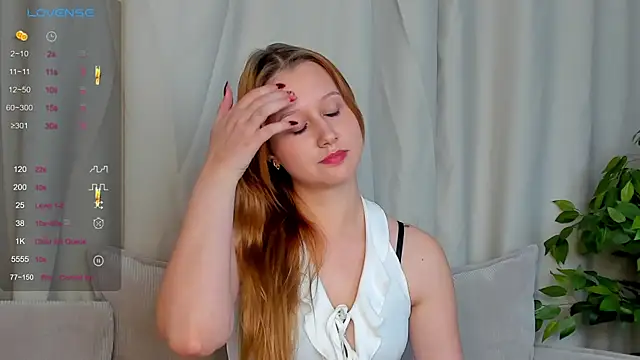 Charil Wilson online show from 11-27-25, 04:25