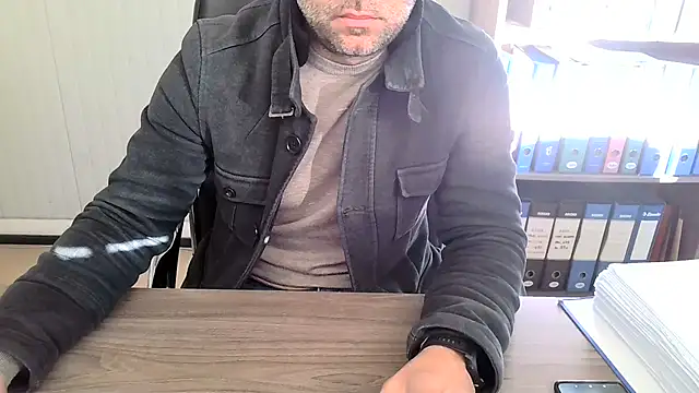 Snapshot of Evasionee chatting on 01-14-26, 08:09 Evasionee online show from 01-14-26, 08:09