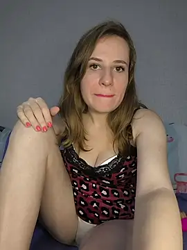 Snapshot of Rosa_Yulia chatting on 01-14-26, 08:47 Rosa Yulia online show from 01-14-26, 08:47