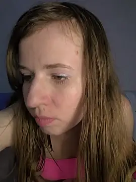 Snapshot of Rosa_Yulia chatting on 02-27-26, 08:09 Rosa Yulia online show from 02-27-26, 08:09