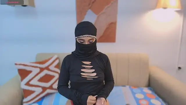 Lailaa lush online show from 11-21-25, 07:18