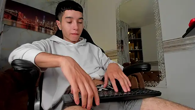 Dallen Grant online show from 06-23-26, 01:09
