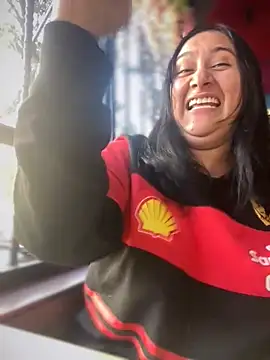 Snapshot of _Nalaa chatting on 11-07-25, 12:27 Nalaa online show from 11-07-25, 12:27