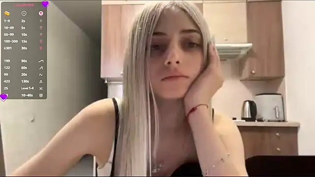 AidaGloshen online show from 06-26-26, 11:47