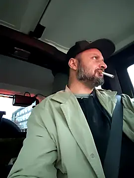 Snapshot of Fuckboyguyman chatting on 11-15-25, 12:30 Fuckboyguyman online show from 11-15-25, 12:30