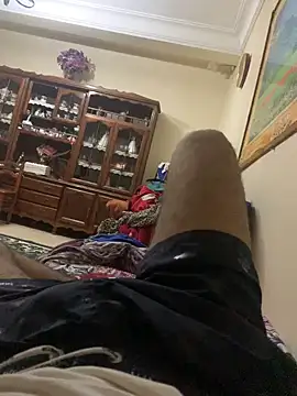 Unique-Man online show from 10-30-25, 09:48