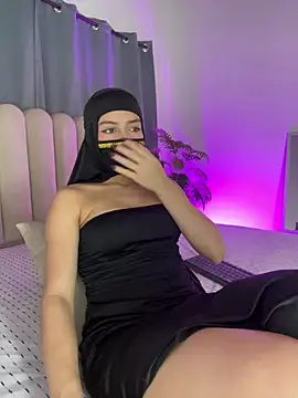 shaima   online show from 07-21-26, 07:49
