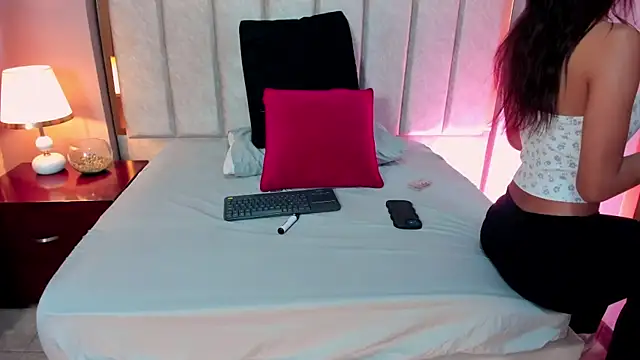 Snapshot of KeimyWilde chatting on 12-22-25, 06:27 KeimyWilde online show from 12-22-25, 06:27