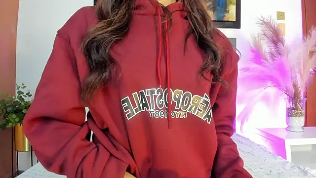 Snapshot of KeimyWilde chatting on 02-02-26, 06:06 KeimyWilde online show from 02-02-26, 06:06