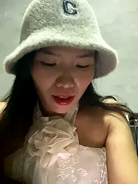 Yunzang online show from 11-28-25, 02:14