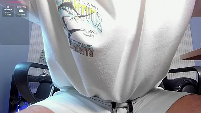 Snapshot of zack_joness18 chatting on 01-13-26, 03:45 zack joness18 online show from 01-13-26, 03:45