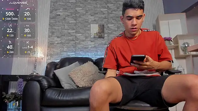 zack joness18 online show from 07-15-26, 04:51