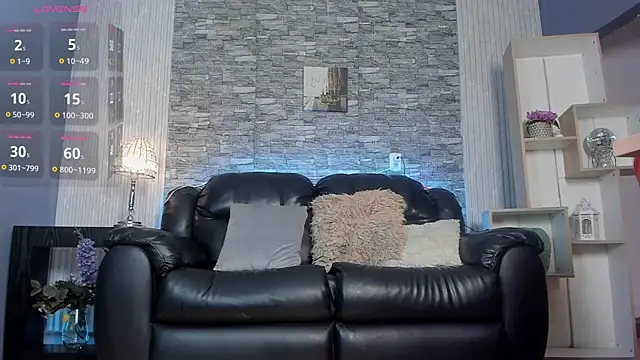 zack joness18 online show from 07-25-26, 04:54