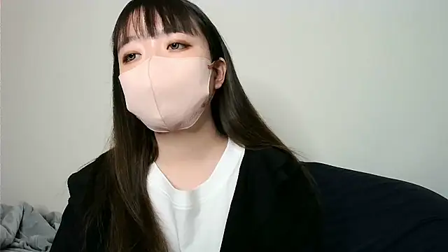 yua chan00 online show from 11-13-25, 11:20