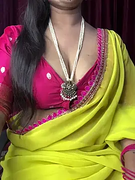 Ritika janu online show from 12-19-25, 06:04