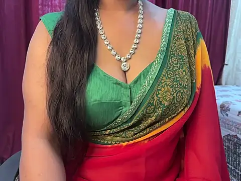 Snapshot of Ritika_janu chatting on 06-14-26, 04:47 Ritika janu online show from 06-14-26, 04:47