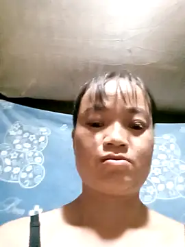 Snapshot of Noelle-e chatting on 10-26-25, 03:45 Noelle-e online show from 10-26-25, 03:45