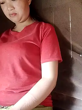 Noelle-e online show from 04-14-26, 05:46