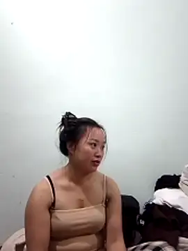 Phoena-a online show from 12-05-25, 07:39