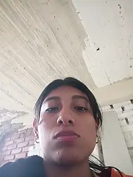 YeseniaRodriguez3 online show from 11-04-25, 09:03